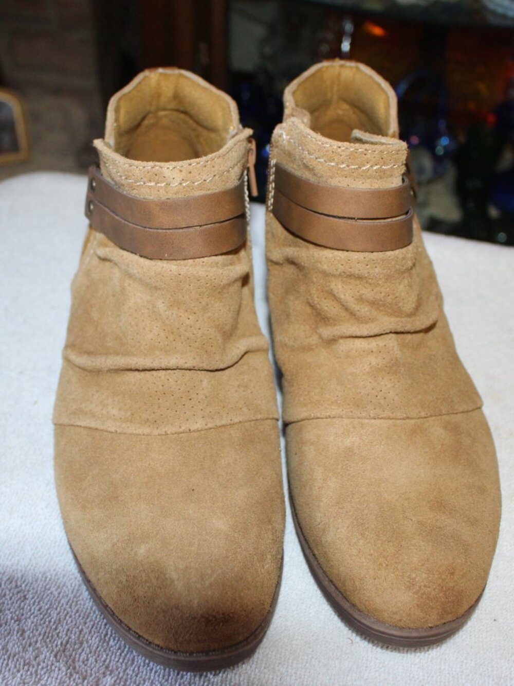 NWOT Earth Origins leather ankle boots. 9 1/2 WIDE NICE!! - Picture 5 of 11